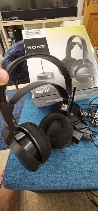 Wireless Headphone System64286368548226121