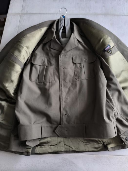 Mundur wyjściowy oficera wojsk lądowych