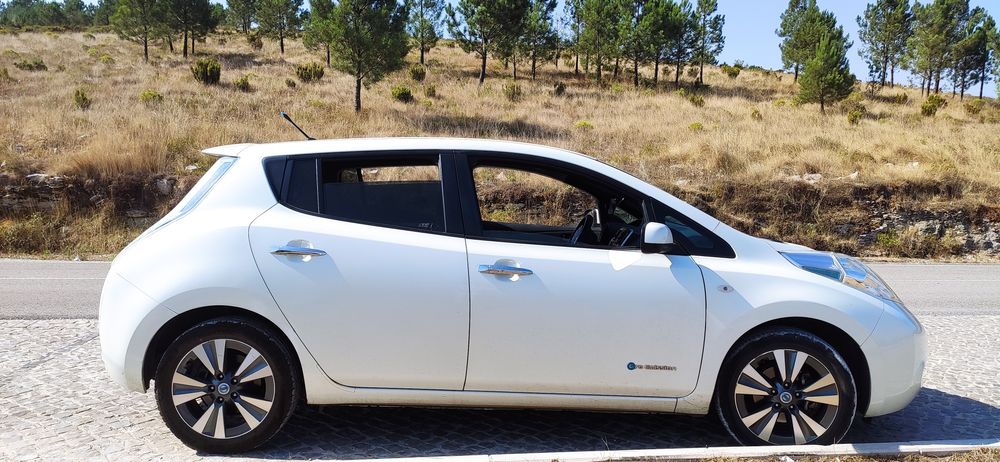Nissan Leaf Tekna (30kwh)