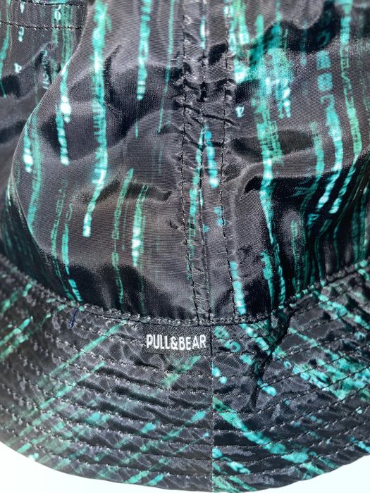 Czapka bucket matrix pull & bear