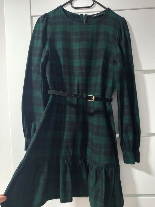 Butelkowa sukienka w kratkę