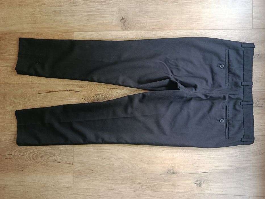 Czarne eleganckie spodnie garniturowe komunia  H&M r.152
