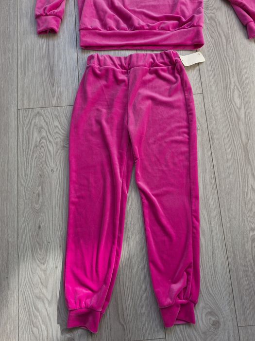Nowy dres welurowy