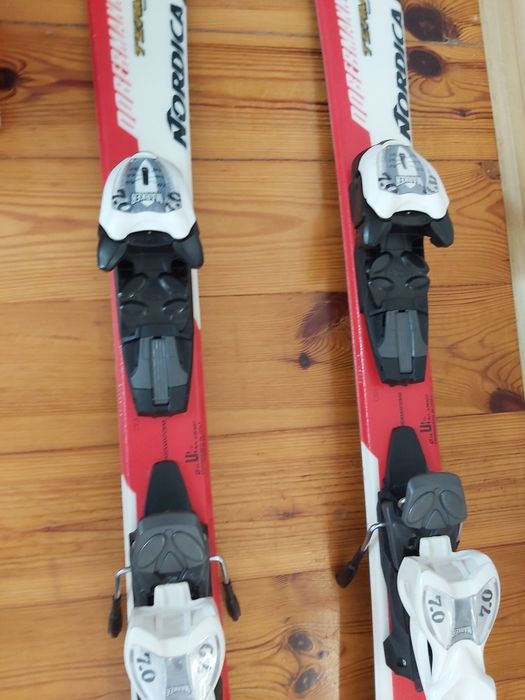 Komplet narciarski buty , narty Noedica.
