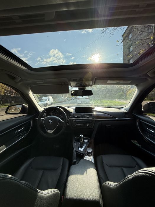 BMW f30 / 328і xdrive 2.0 бензин.