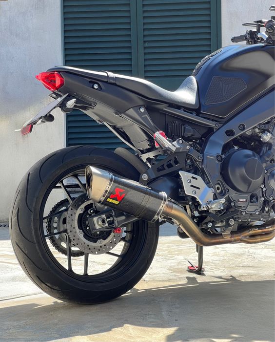Yamaha MT-09 CP3 - AKRAPOVIC