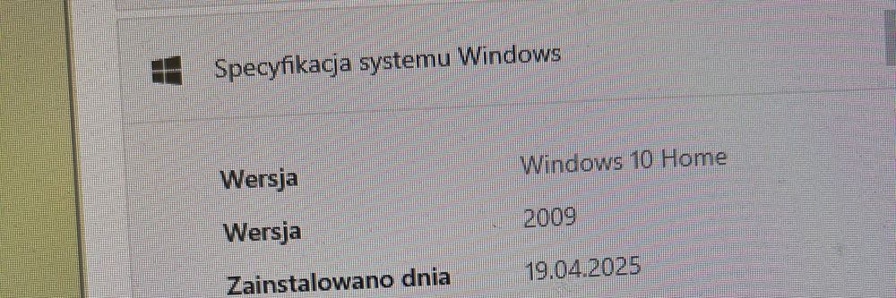ASUS ROG GR8 1 - mały komputer stacjonarny / PC