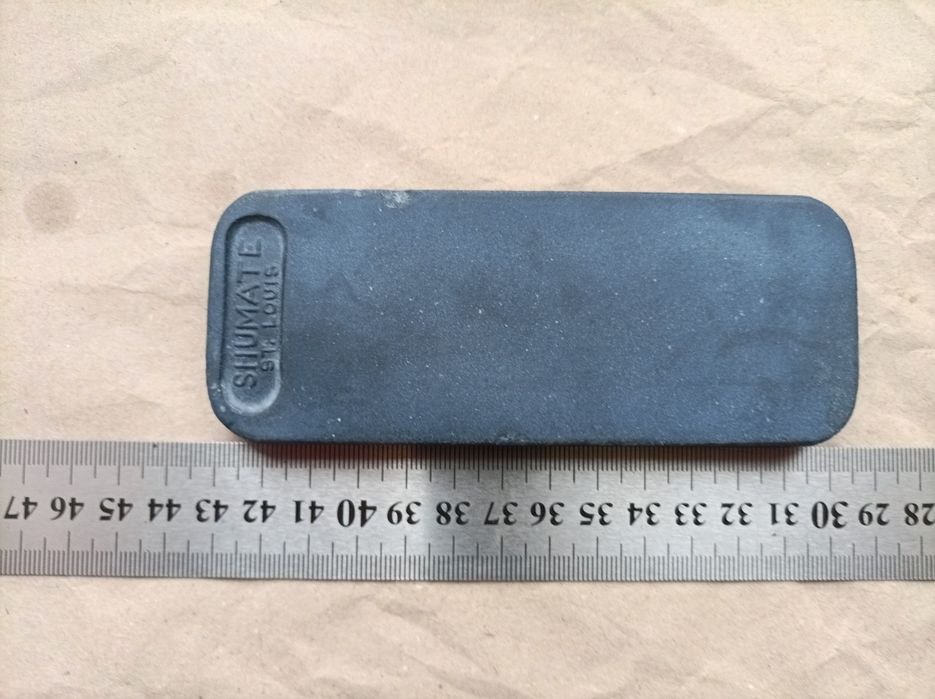 Вінтажний точильний заточной камінь