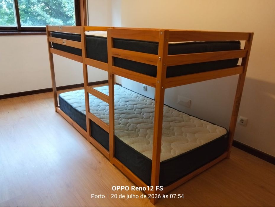 Cama beliche com 2 colchoes