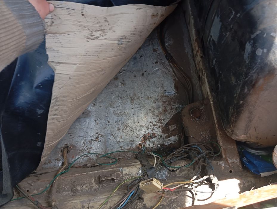 Автомобіль ВАЗ 2105