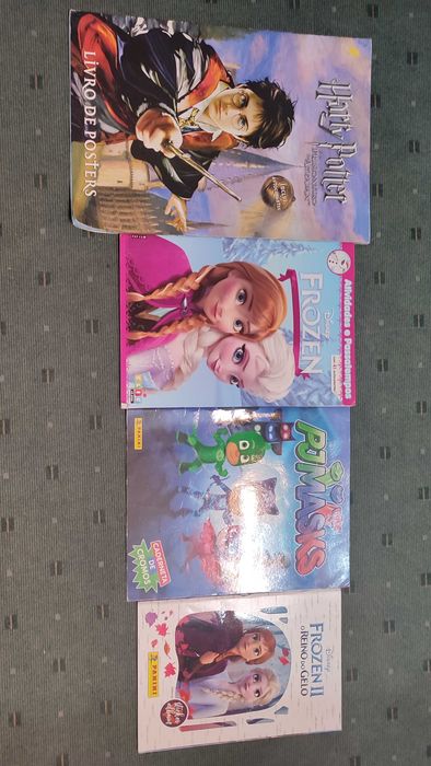 Lote 12 Cadernetas de cromos diversas - Sem Cromos