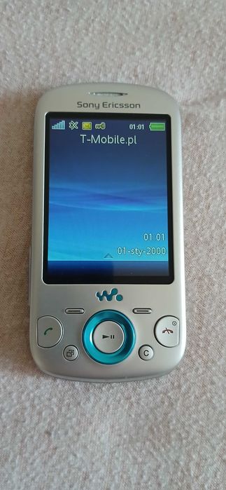 Sony Ericsson Zylo W20i Walkman - w stanie jak nowy - "igła"