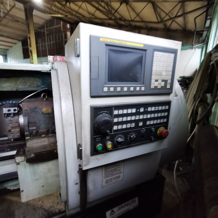 Tokarka CNC Janus 2007r Bison Głowica Fanuc CAK 4085 DI