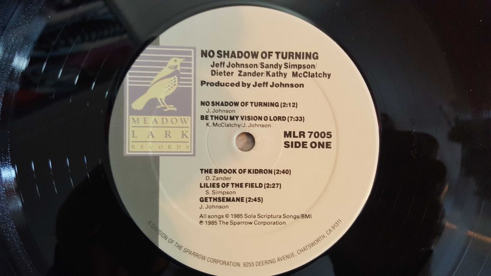 Vinyl. Jeff Johnson, Sandy Simpson. ,,No Shadow of Turning,,
