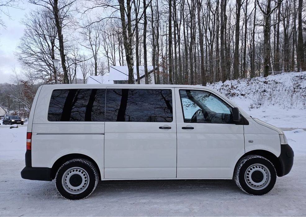 Volkswagen Transporter T5. 1.9 TDI