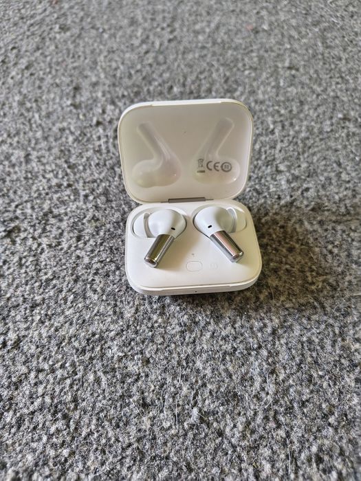 Tylko odbiór osobisty! Sluchawki douszne OnePlus Buds Pro Komplet Sprawne