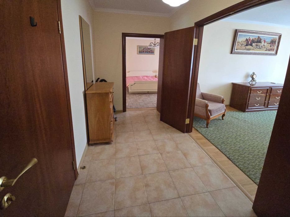 Оболонь. Здаю 2-кімн. затишну квартиру 60 м², 2 пов. 16-пов. будинку, Героїв Дніпра - 32/Г, поруч, 5 хвилин, станція метро