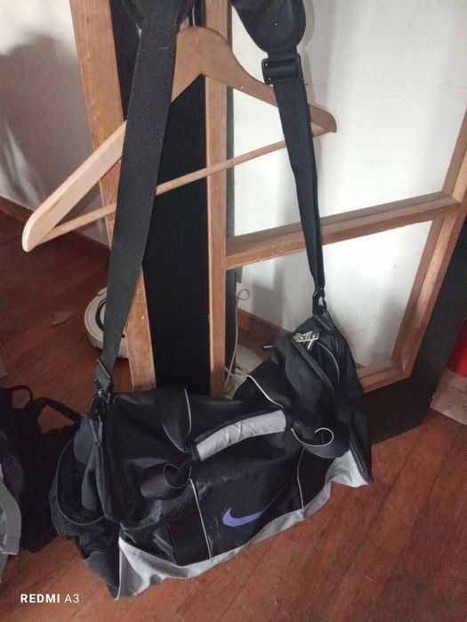 Bolsa Nike em excelente estado
