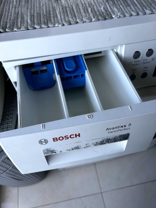 Máquina de lavar roupa :: BOSCH