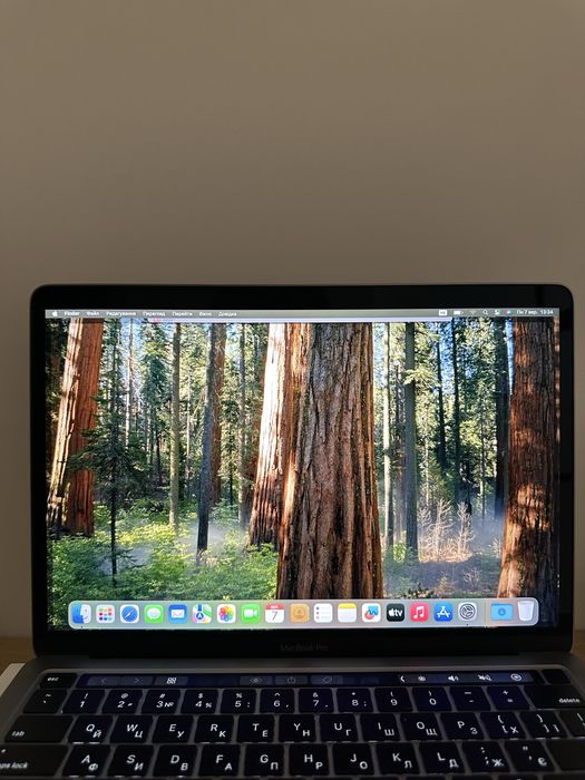 MacBook Pro 13″ M2, 8/256 GB, Space Gray, 2022 року