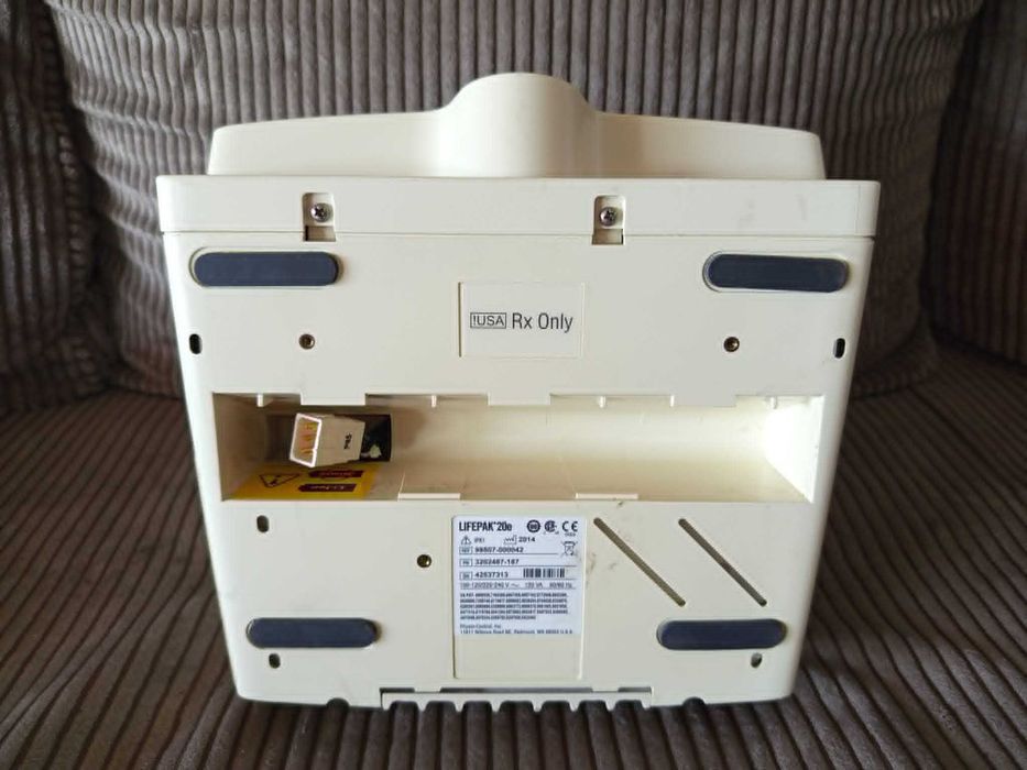 Defibrylator Physio Control Lifepak 20e ( 2014r )