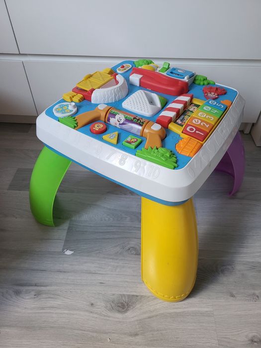 Stolik edukacyjny