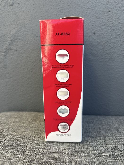 Escova de limpeza facial