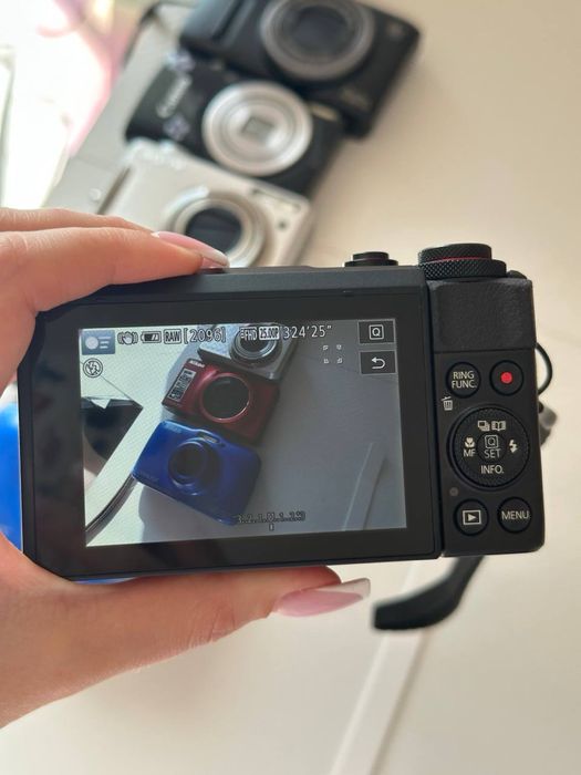 Aparat cyfrowy Canon powrrshot G7X mark II czarny kompaktowy