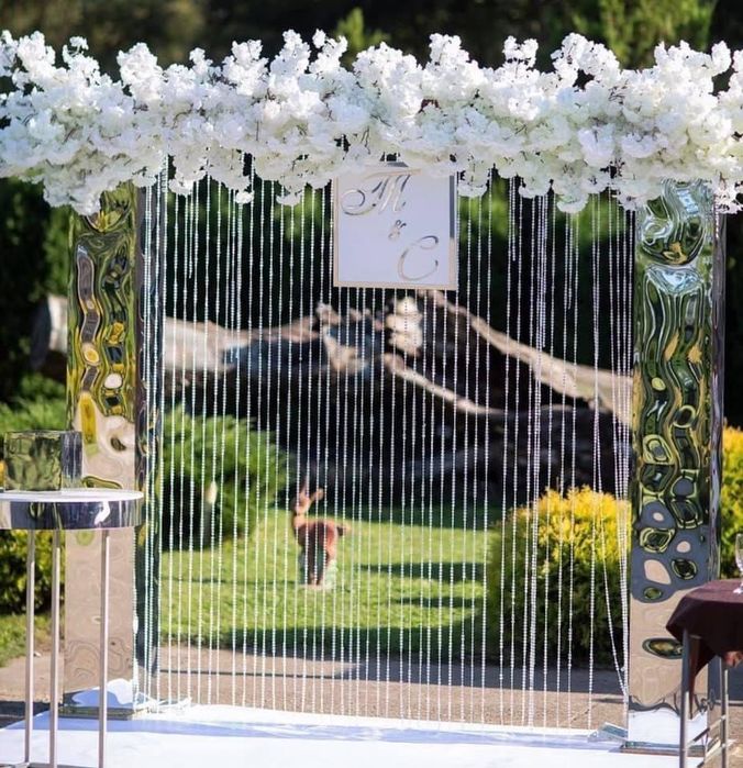 Оформлення весілля. Весільна арка. Президіум наречених. Декор