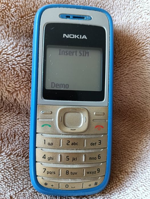 Nokia 1208 desbloqueado para todas as redes
