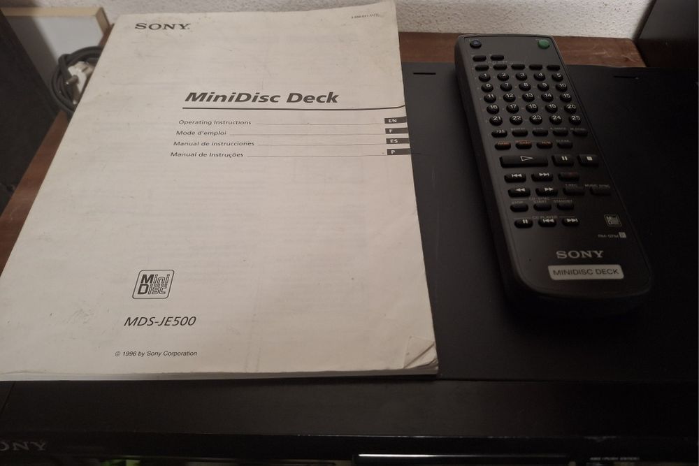Sony MDS-JE500 minidisc deck