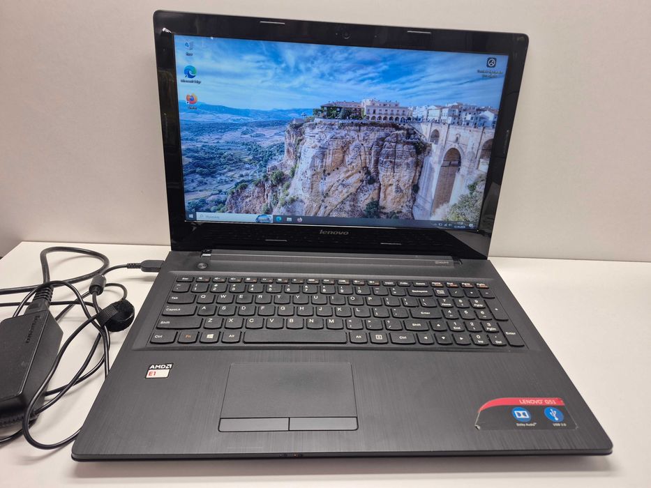 Laptop Lenovo G51-35 E1-7010 1,5 GHz 4GB RAM 240GB SSD Win 10; Komis Jasło Igielna
