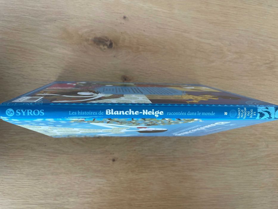 Livro Les Histoires de Blanche Neige Racontées dans le Monde