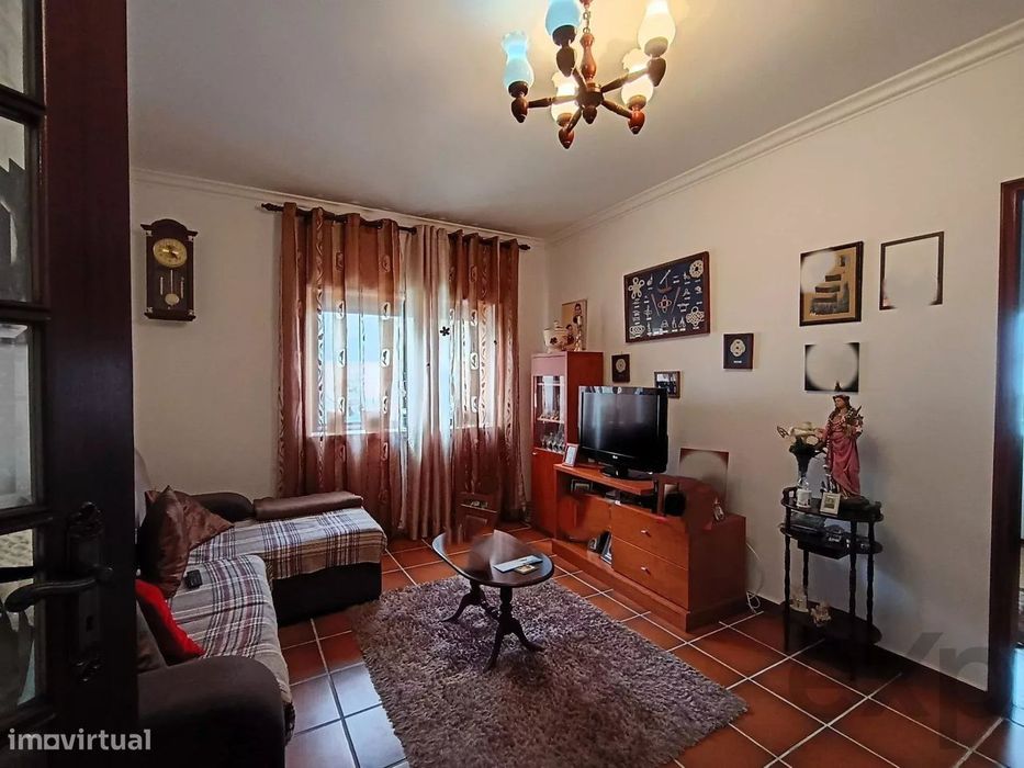 Duplex T1+2 de rés-do-chão, em Peniche