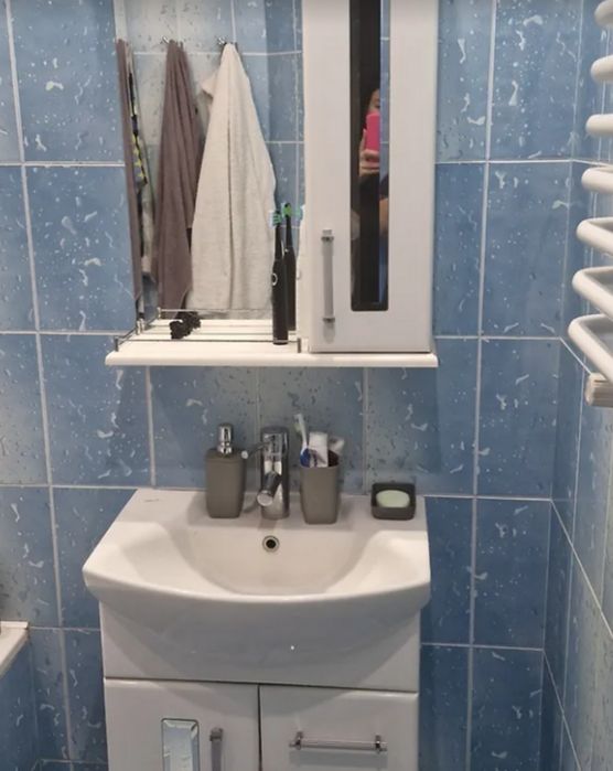 Продаж 2к квартири 65.1 кв. м на вул. Євгена Коновальця