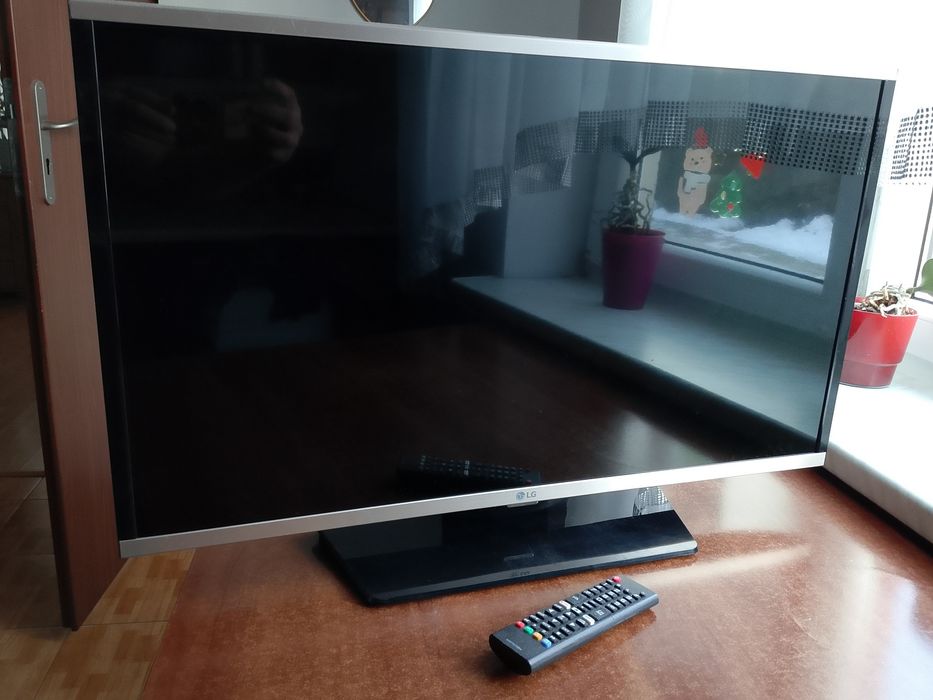 Telewizor TV 32 całe LG