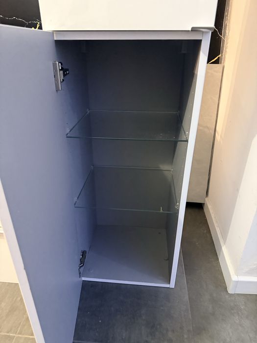 Szafka lazienkowa plus umywalka 1 komplet