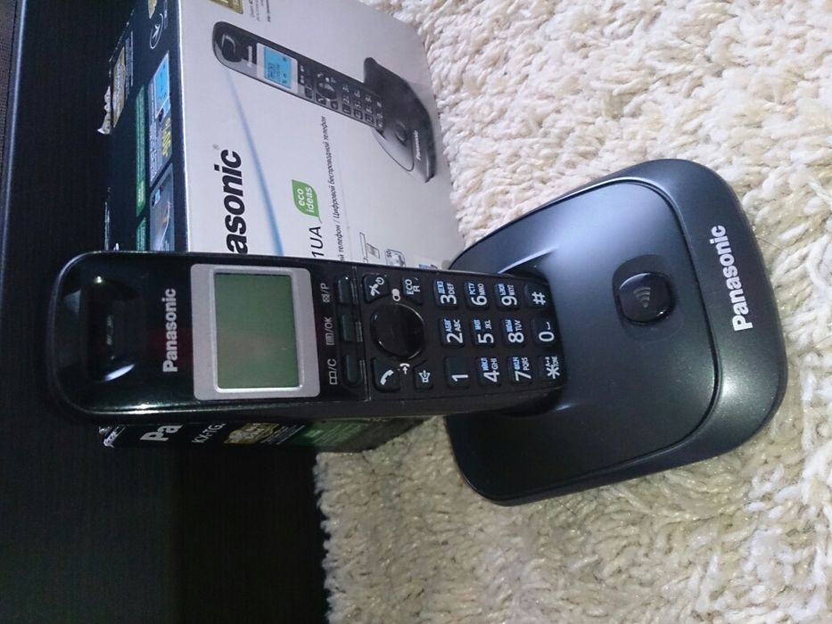 Стационарный телефон Panasonic KX-TG2511UA