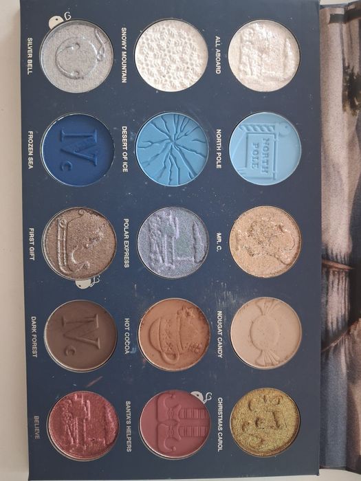 Nomad Cosmetics paleta cieni Polar Express