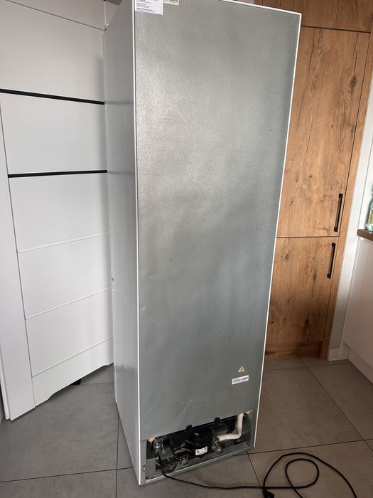 Lodowka Hisense 175 cm BDB
