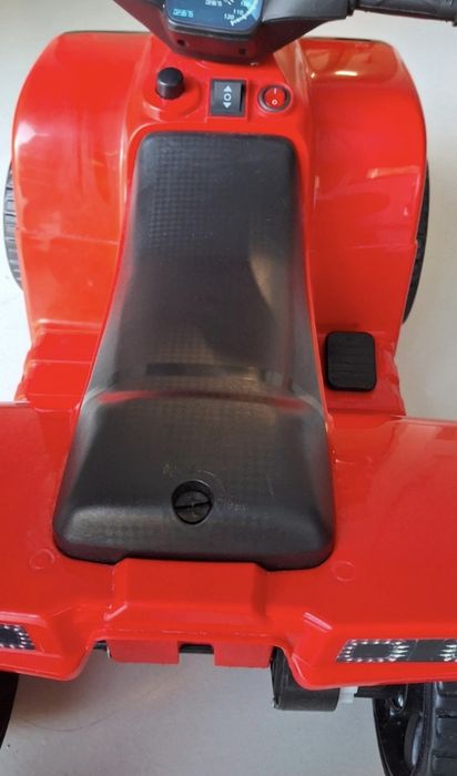 Carro eléctrico infantil