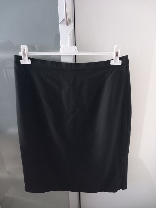 Spódnica czarna rozmiar  L Mark & Spencer