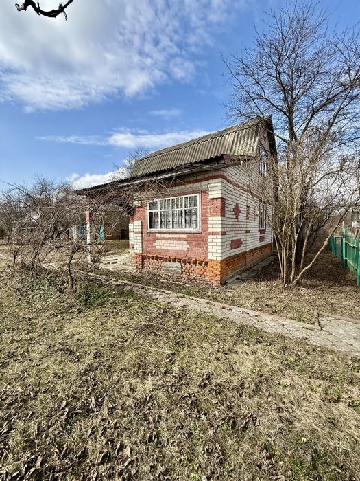 Дачний цегляний будинок в Березанці,10 соток