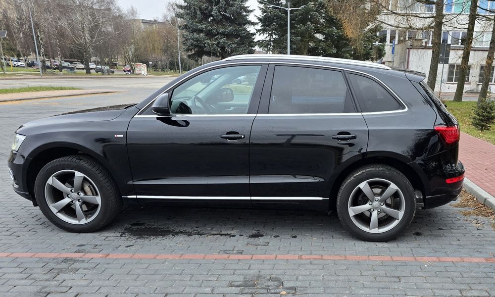 Audi Q5 8R niski przebieg 280hp quattro