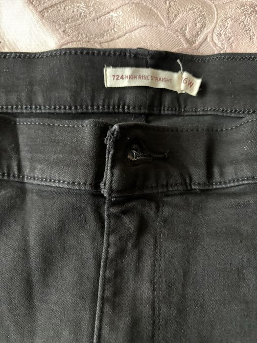 Джинси Levis модель 724
