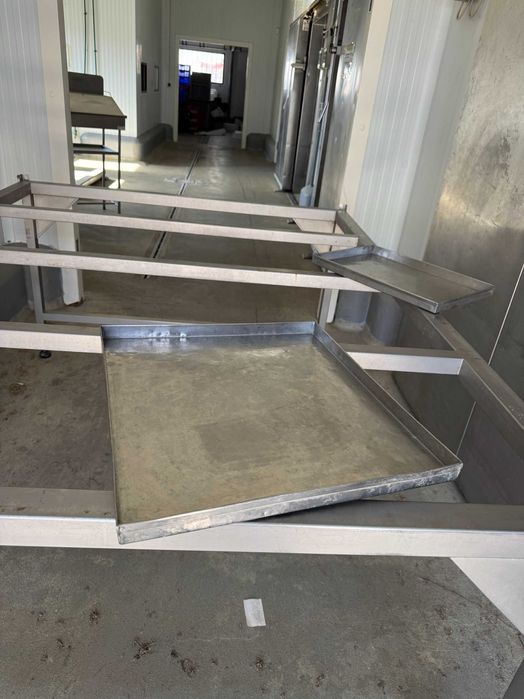 Tabuleiro em Inox - 45x50x3 cm