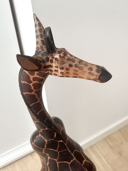 Peca de Decoração em Madeira Maciça - Girafa Grande