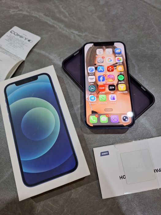 Apple IPhone 12.   128Gb