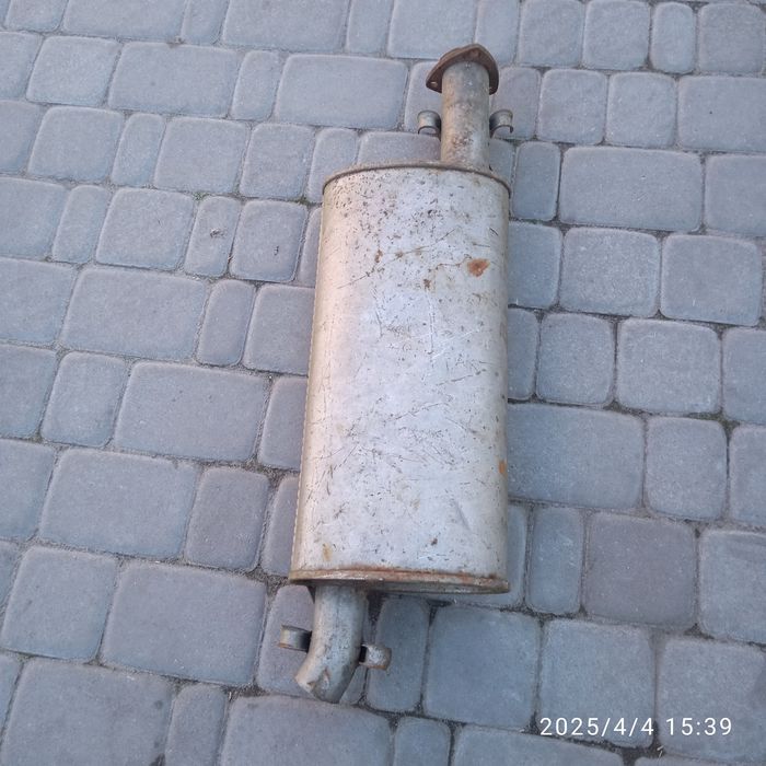 Вихлопна труба для техніки