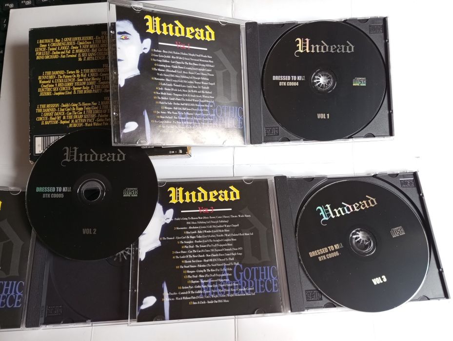 Undead A Gothic Masterpiece CD Triplo BAUHAUS The Mission